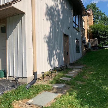 2 Bedroom Apartment- Close To Hershey Park, Hollywood Casino And Downtown Harrisburg Extérieur photo