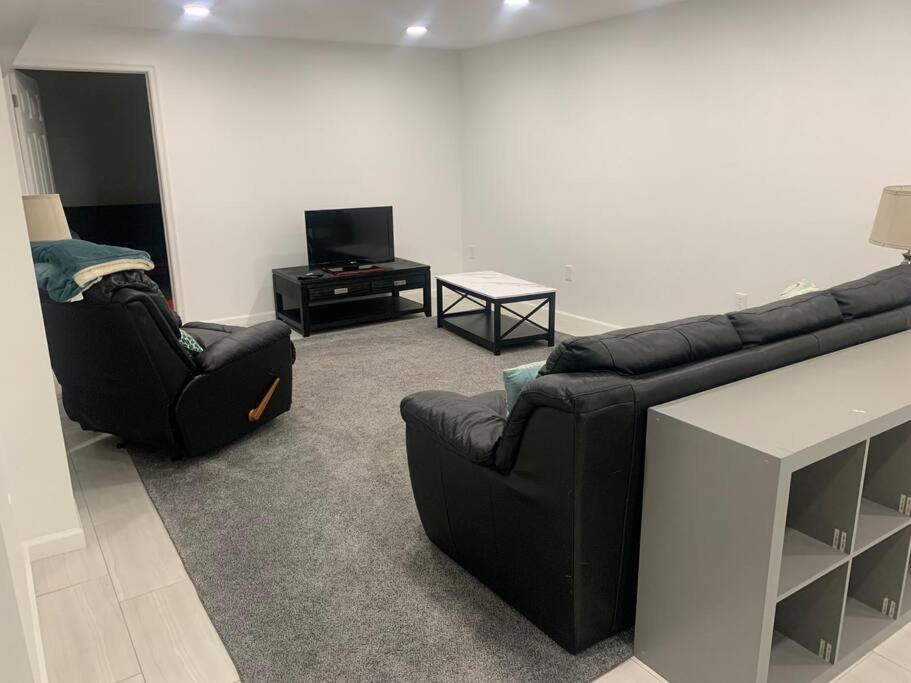 2 Bedroom Apartment- Close To Hershey Park, Hollywood Casino And Downtown Harrisburg Extérieur photo