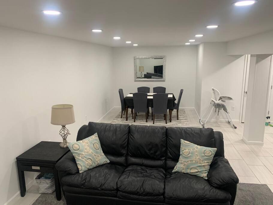 2 Bedroom Apartment- Close To Hershey Park, Hollywood Casino And Downtown Harrisburg Extérieur photo